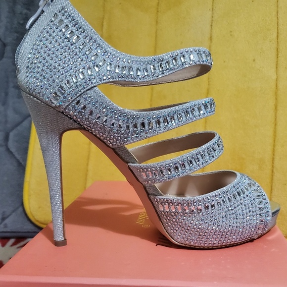 Bling heels - Picture 2 of 4